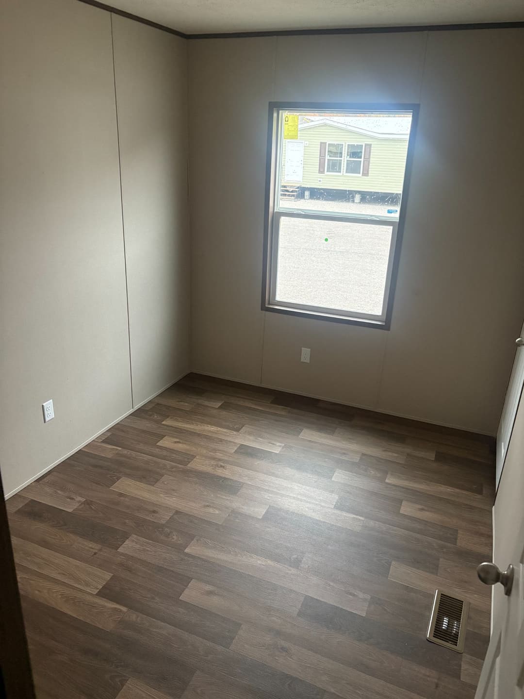 Aspen interior home features