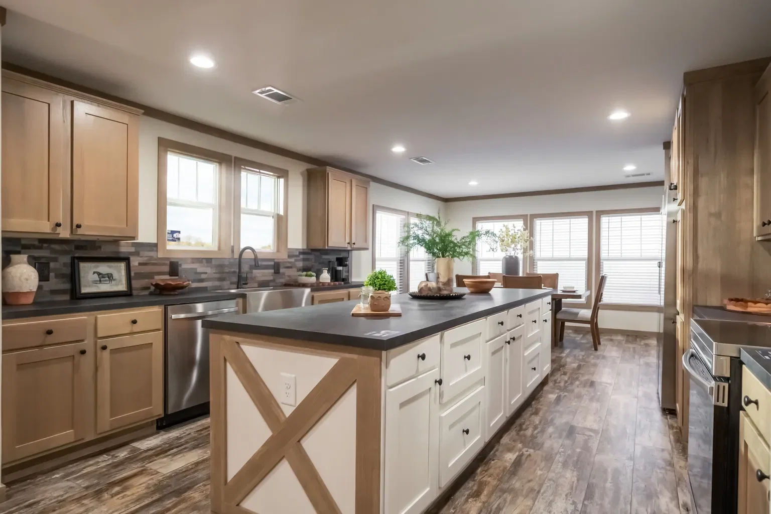 Boujee premier hero home features