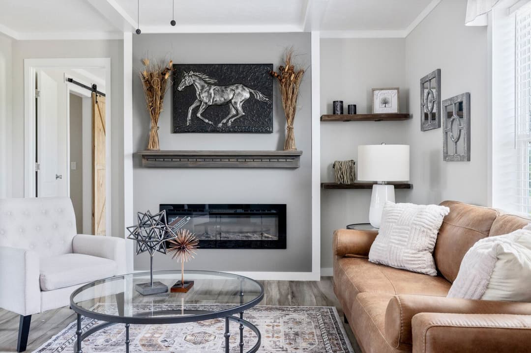 Champ interior home features
