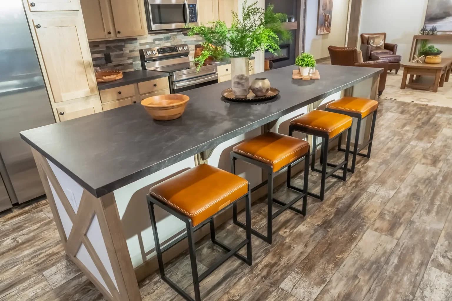 Boujee premier  home features
