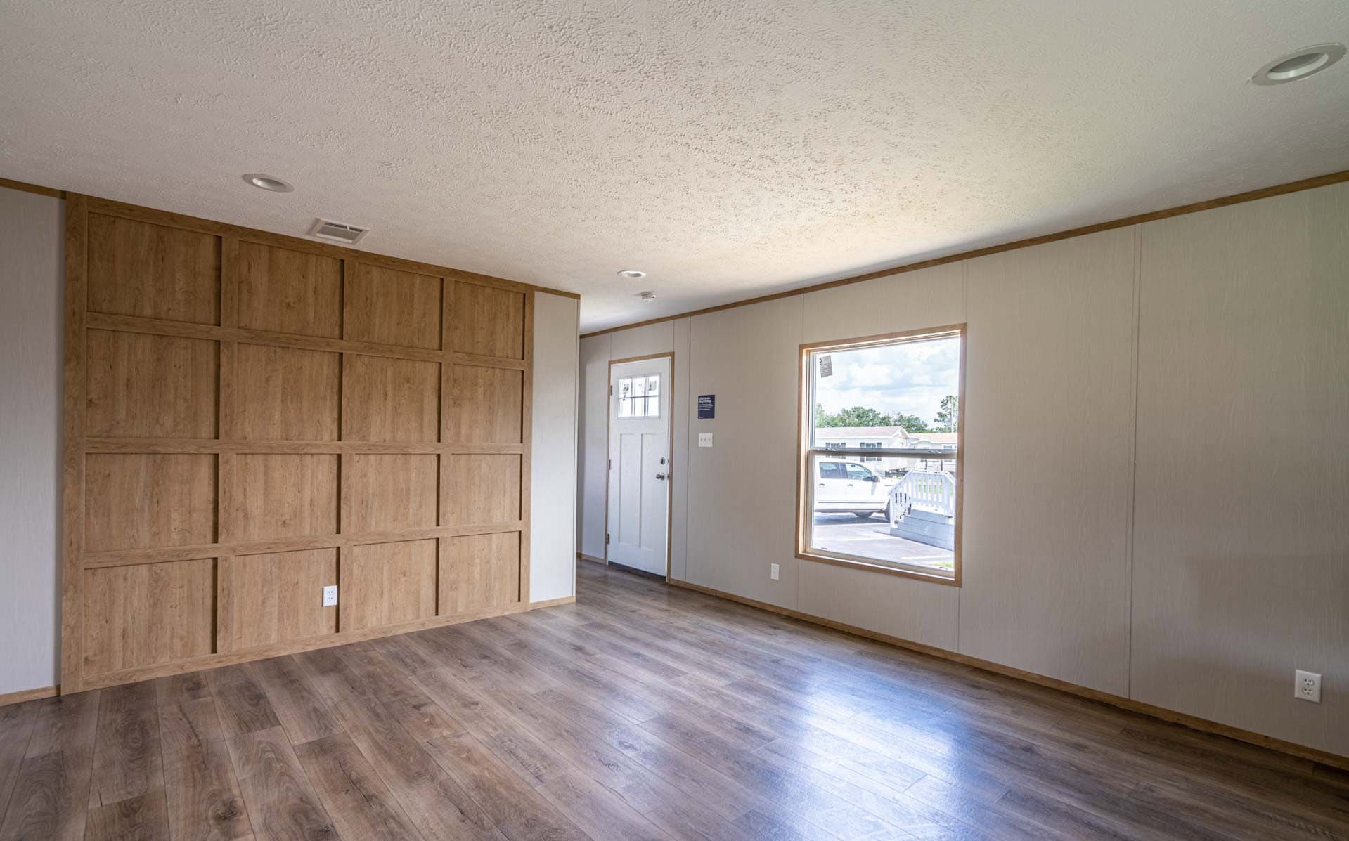 Tide  home features