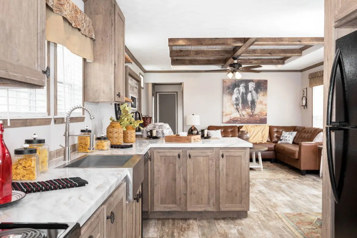 The marion hero home features