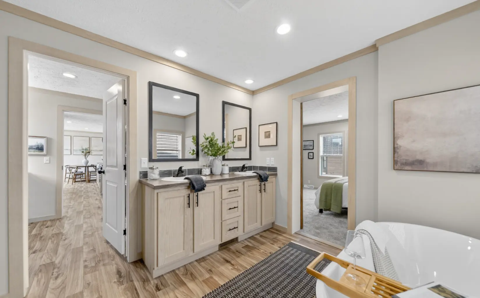 Kodiak bathroom home features