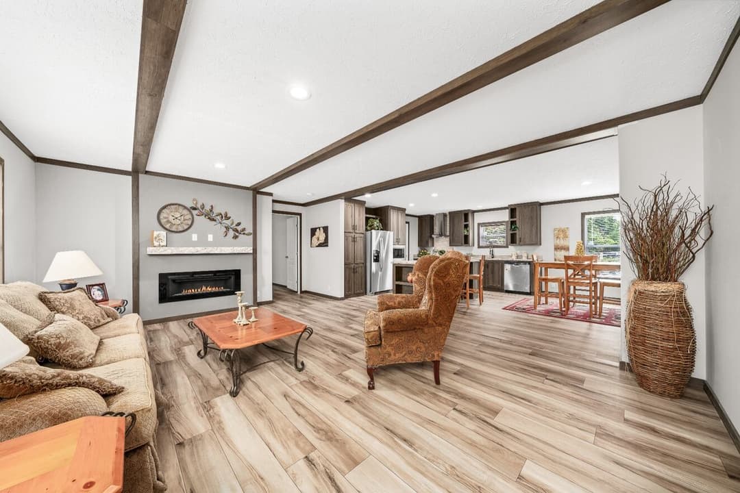 Warrior 32563f interior home features