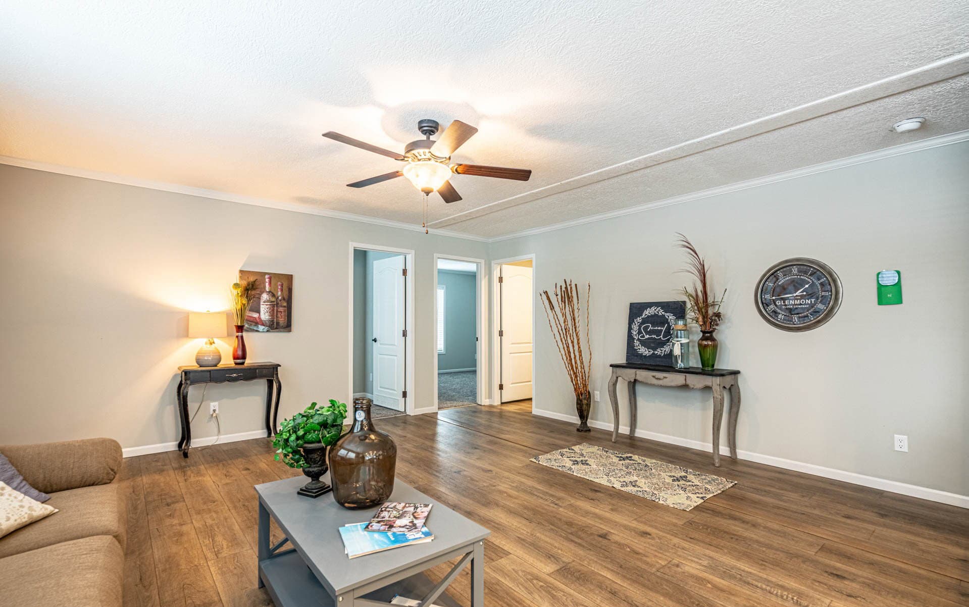 The maverick  home features