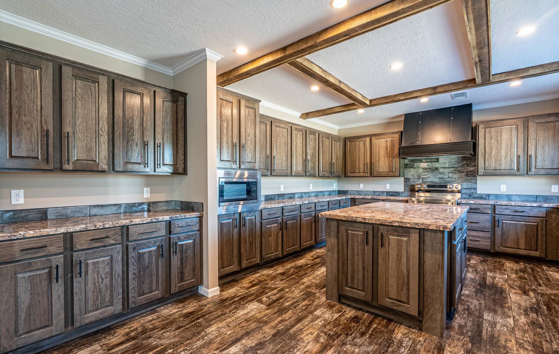 The bryant hero home features