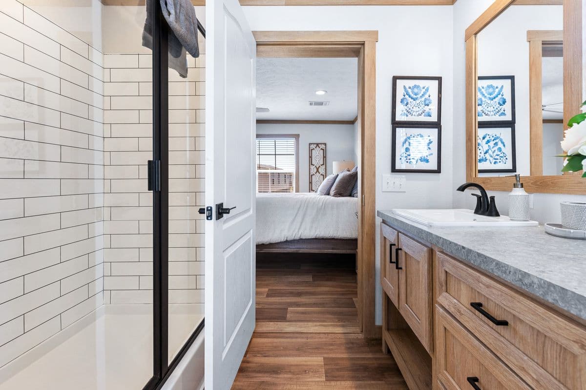 Loralei  home features