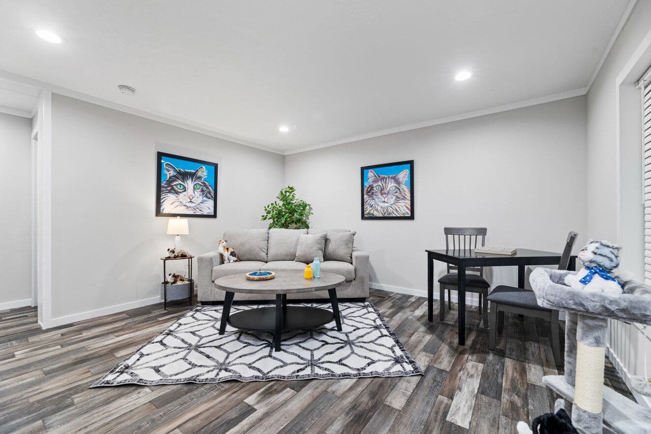 K2 32764p interior home features