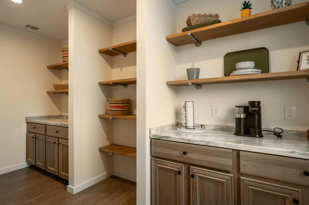 The rocking chair interior home features