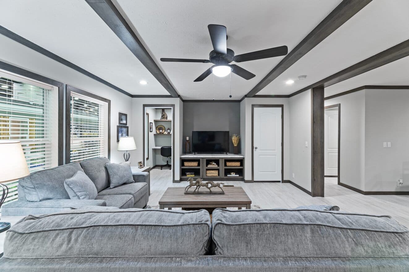 Elevation 32523d interior home features