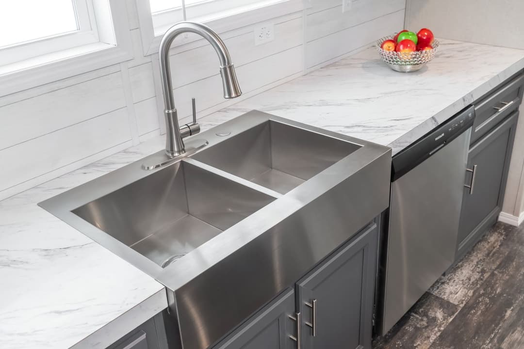 All american kitchen home features