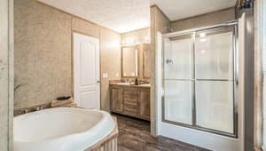 Md-103 bathroom home features