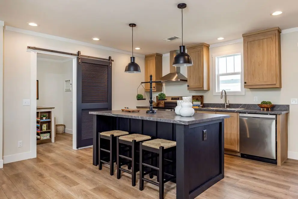 Hey jude hero home features