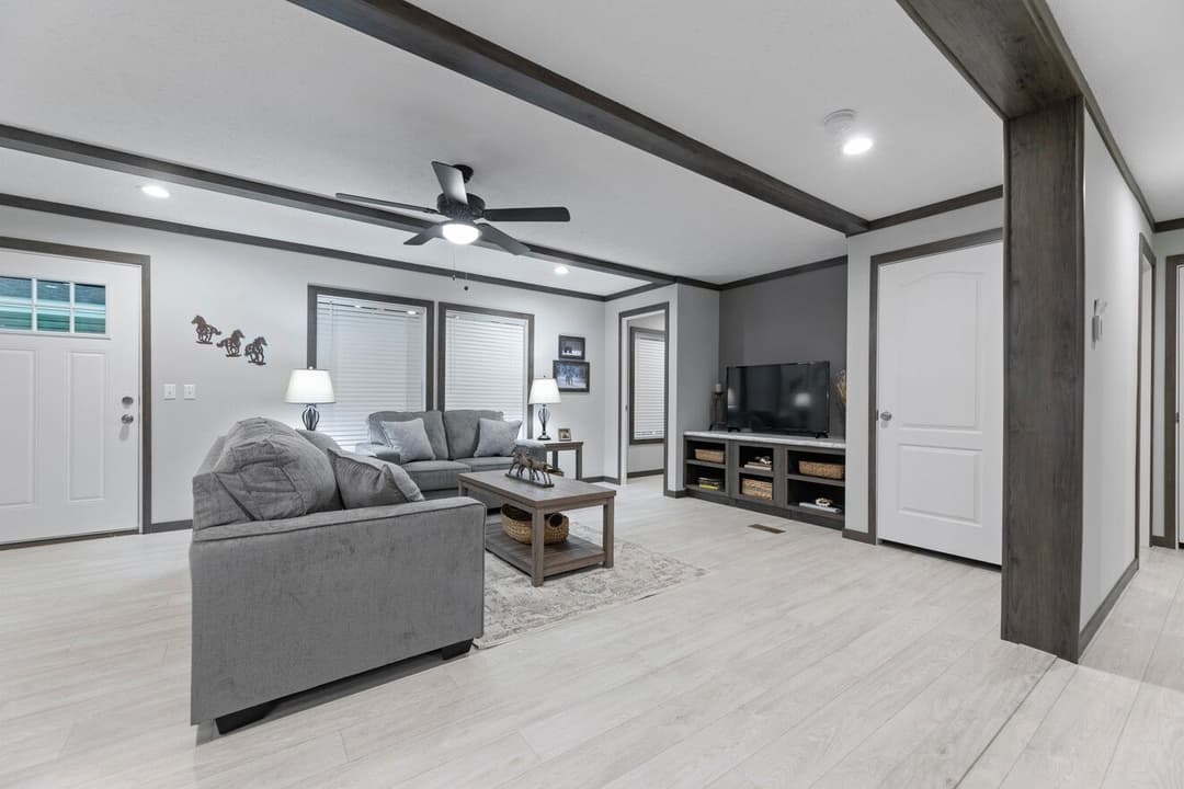 Elevation 32523d interior home features