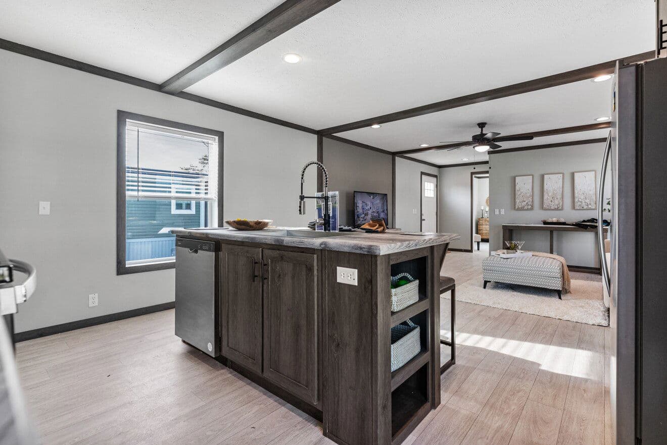 Pioneer 16763k kitchen home features