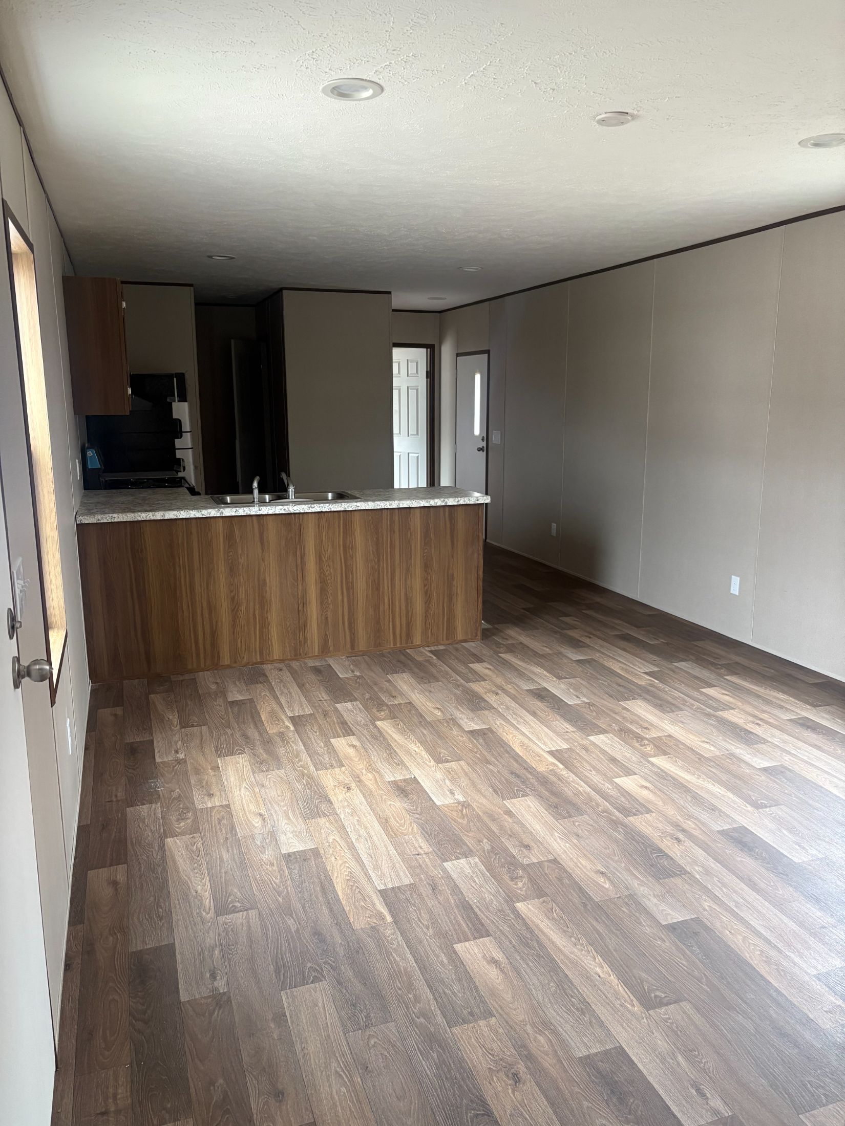 Dogwood interior home features