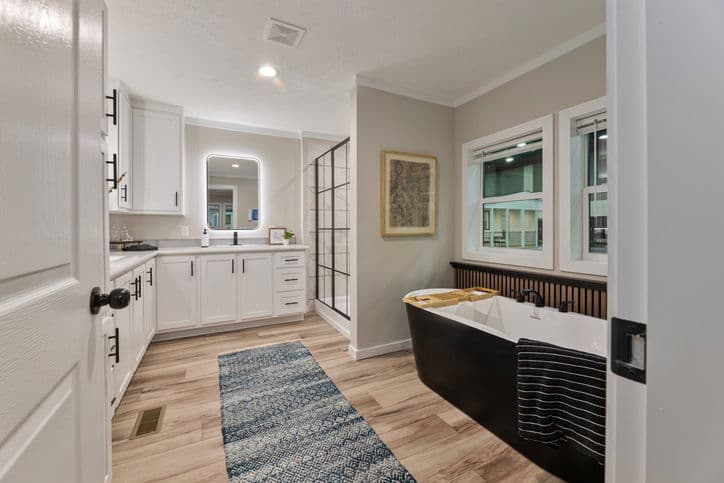 Atmos 28603n bathroom home features