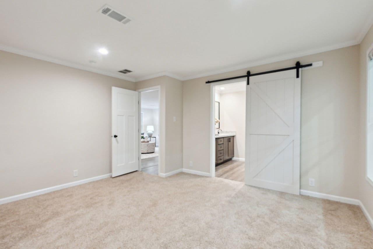 Vienna bedroom home features