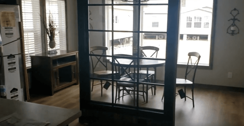 The anderson ii  home features