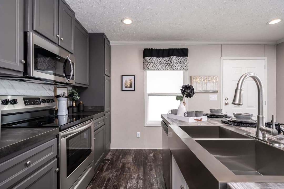 Riverview kitchen home features